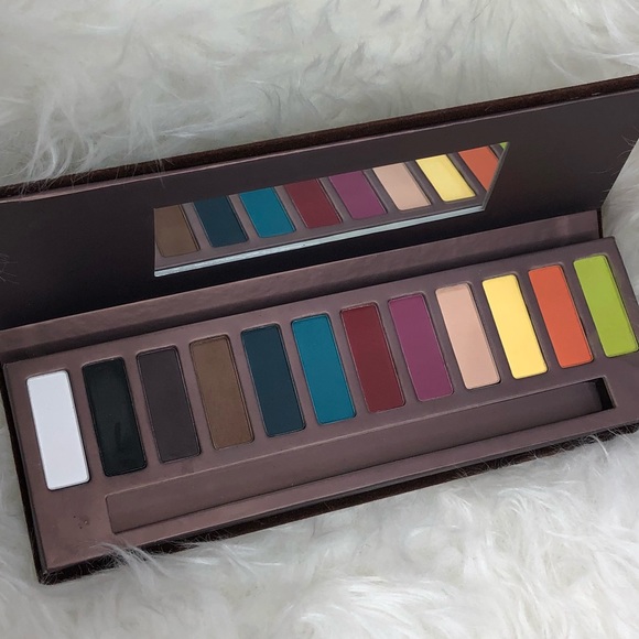 Frankie rose eyeshadow palette - Picture 1 of 2